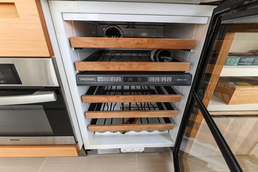 Poliform Modern Kitchen with Sideboard and Miele & Sub-Zero Appliances