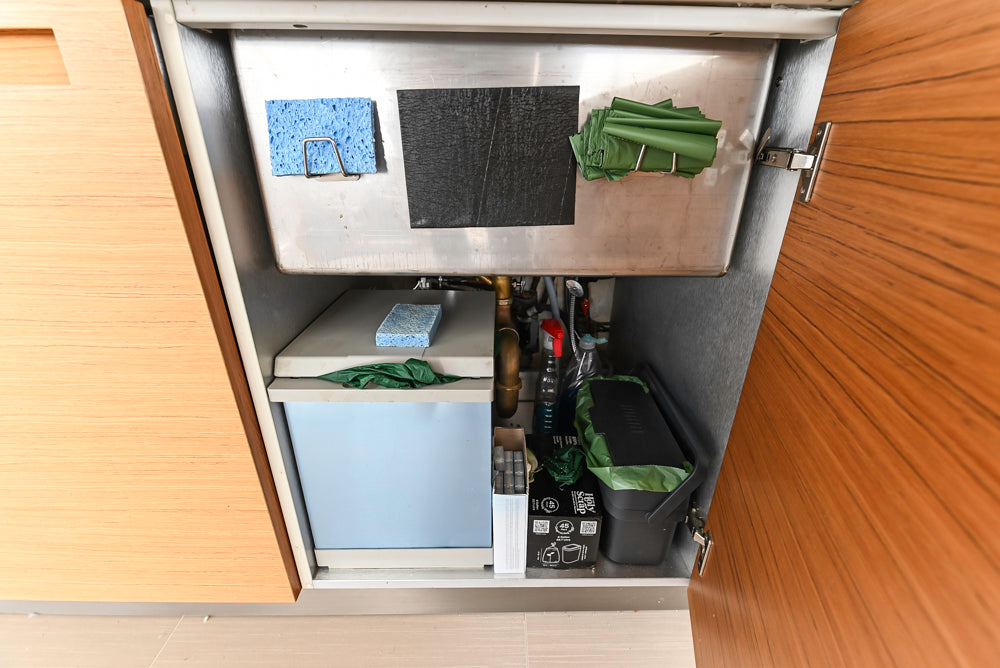 Poliform Modern Kitchen with Sideboard and Miele & Sub-Zero Appliances