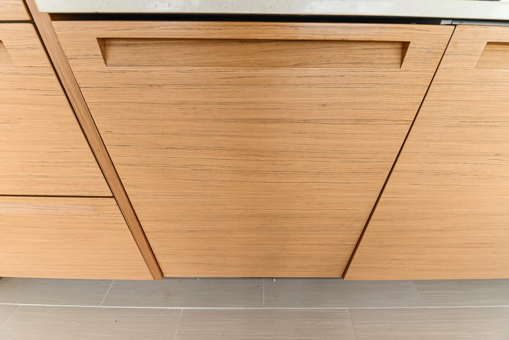 Poliform Modern Kitchen with Sideboard and Miele & Sub-Zero Appliances