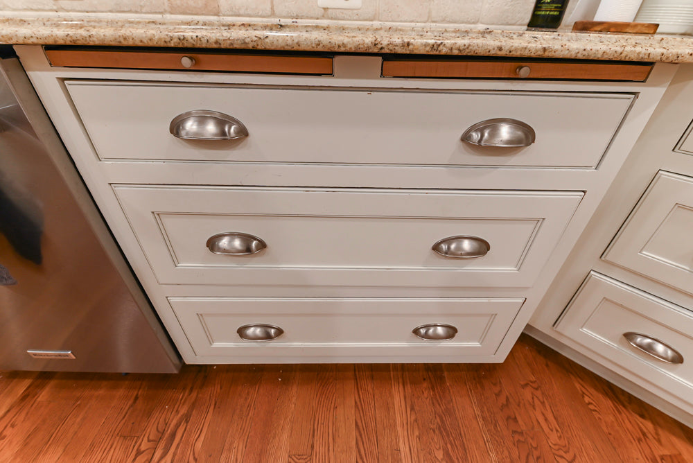 Plain & Fancy White Kitchen with Side Pantry & Appliances