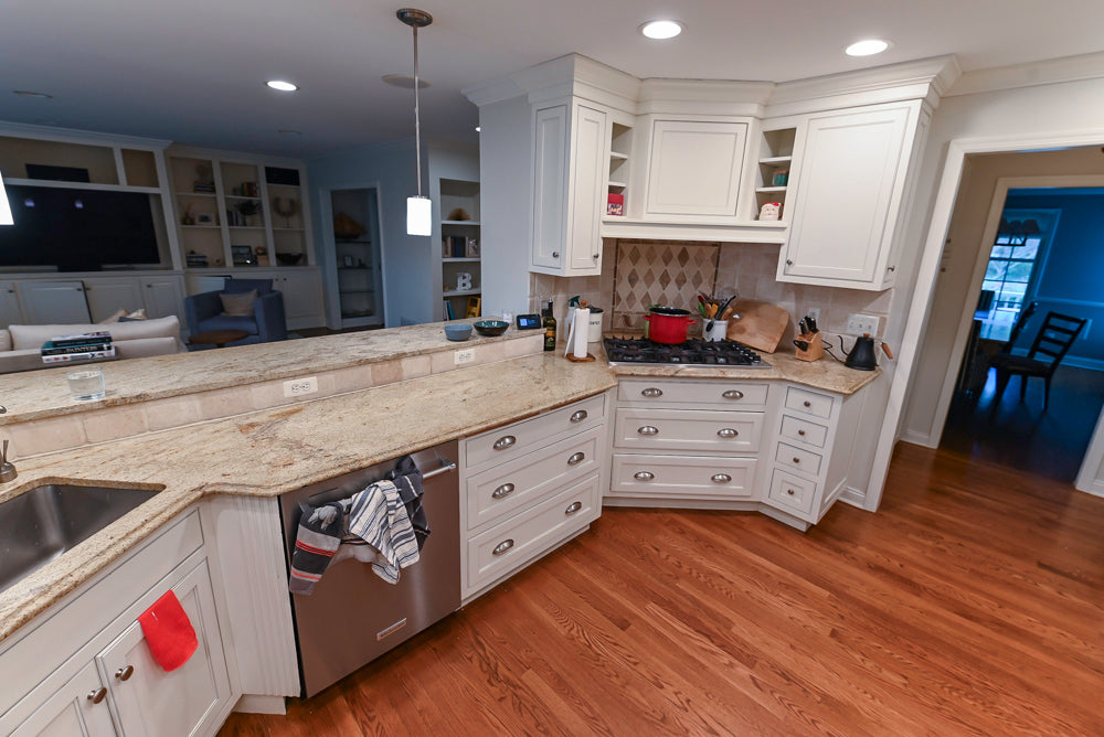 Plain & Fancy White Kitchen with Side Pantry & Appliances