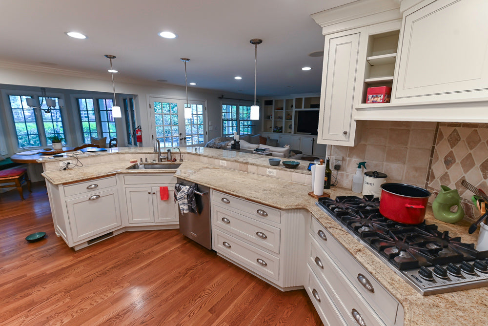 Plain & Fancy White Kitchen with Side Pantry & Appliances