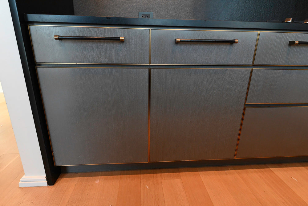 Thomas Juul-Hansen Modern Grey Oak Kitchen with Island & Miele Appliances