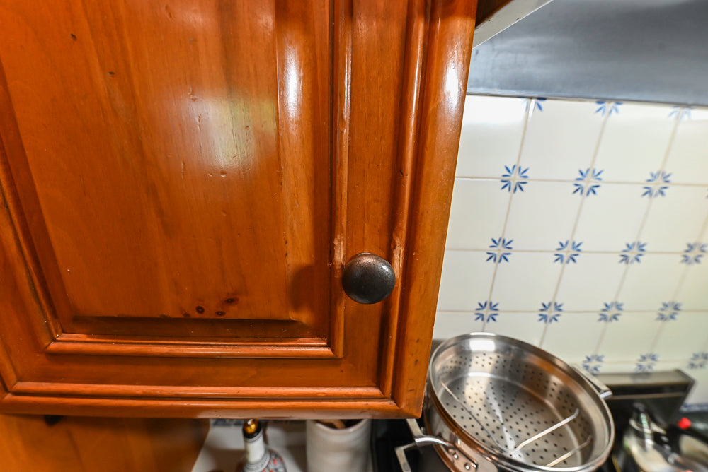 Wood-Mode Traditional Classic Craftsman Kitchen with Appliances