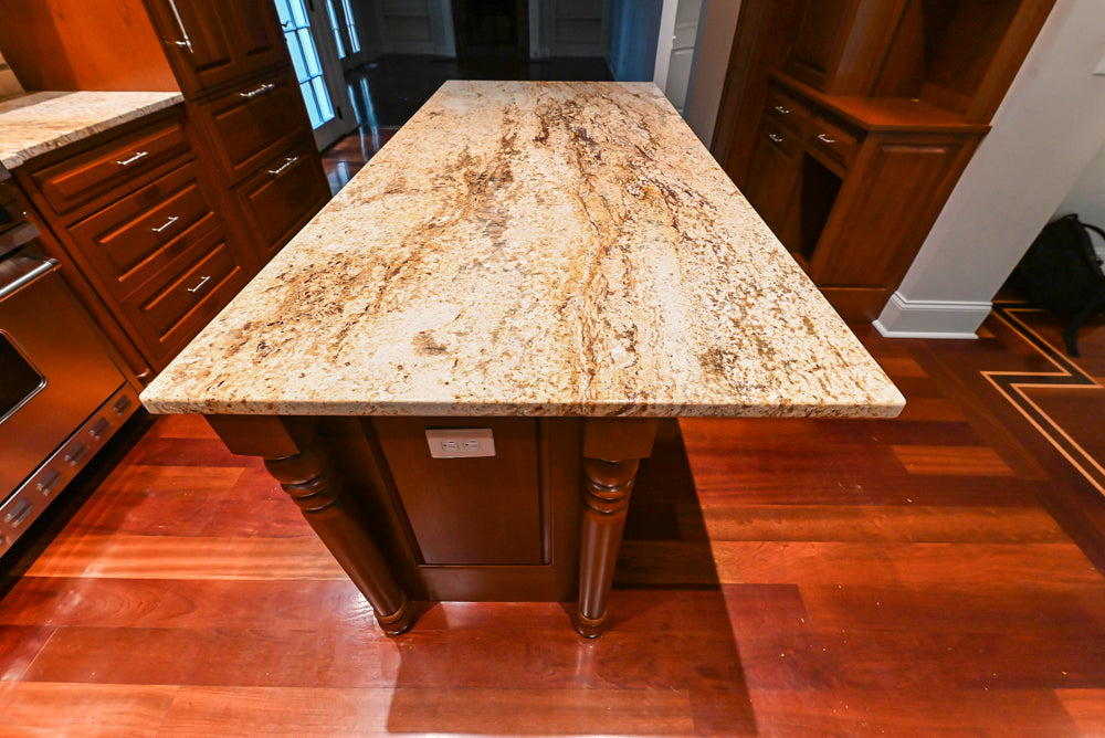 Plain & Fancy Traditional Craftsman Wood Kitchen with Island & Appliances