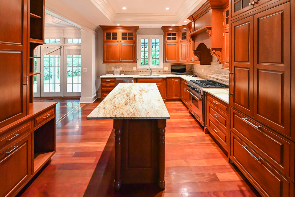 Plain & Fancy Traditional Craftsman Wood Kitchen with Island & Appliances