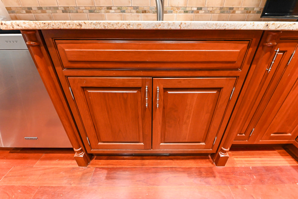 Plain & Fancy Traditional Craftsman Wood Kitchen with Island & Appliances