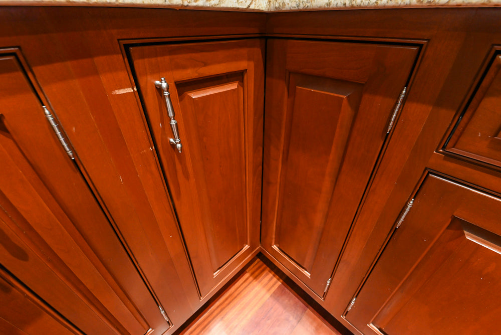Plain & Fancy Traditional Craftsman Wood Kitchen with Island & Appliances