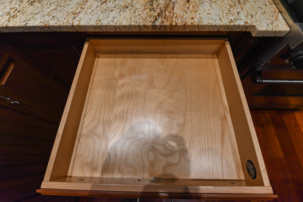 Plain & Fancy Traditional Craftsman Wood Kitchen with Island & Appliances