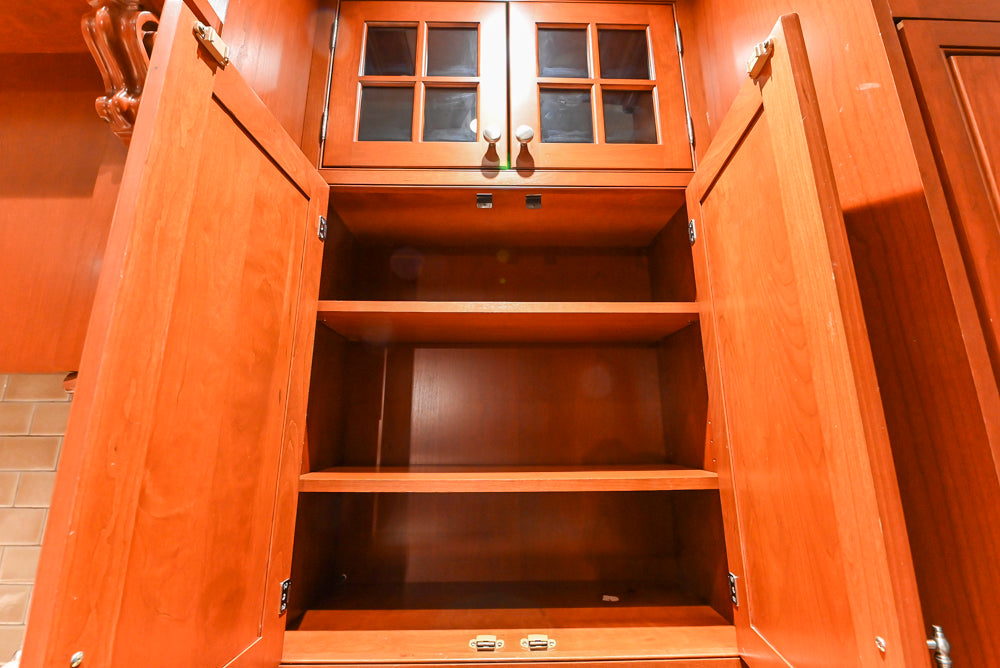 Plain & Fancy Traditional Craftsman Wood Kitchen with Island & Appliances