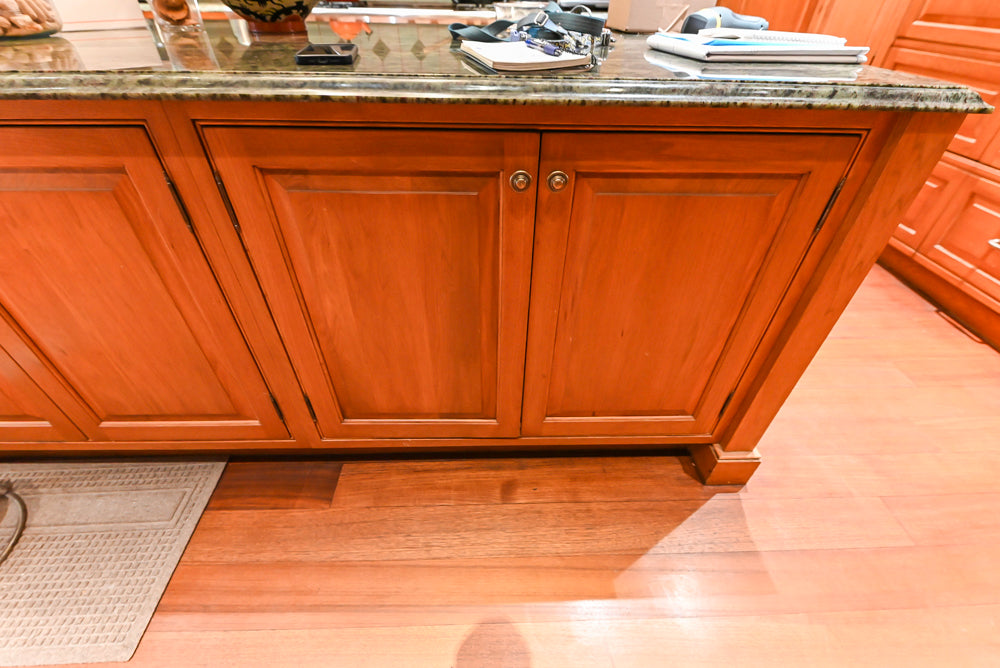 Premier Traditional Classic Wood Kitchen with Island & 60" Wolf Range