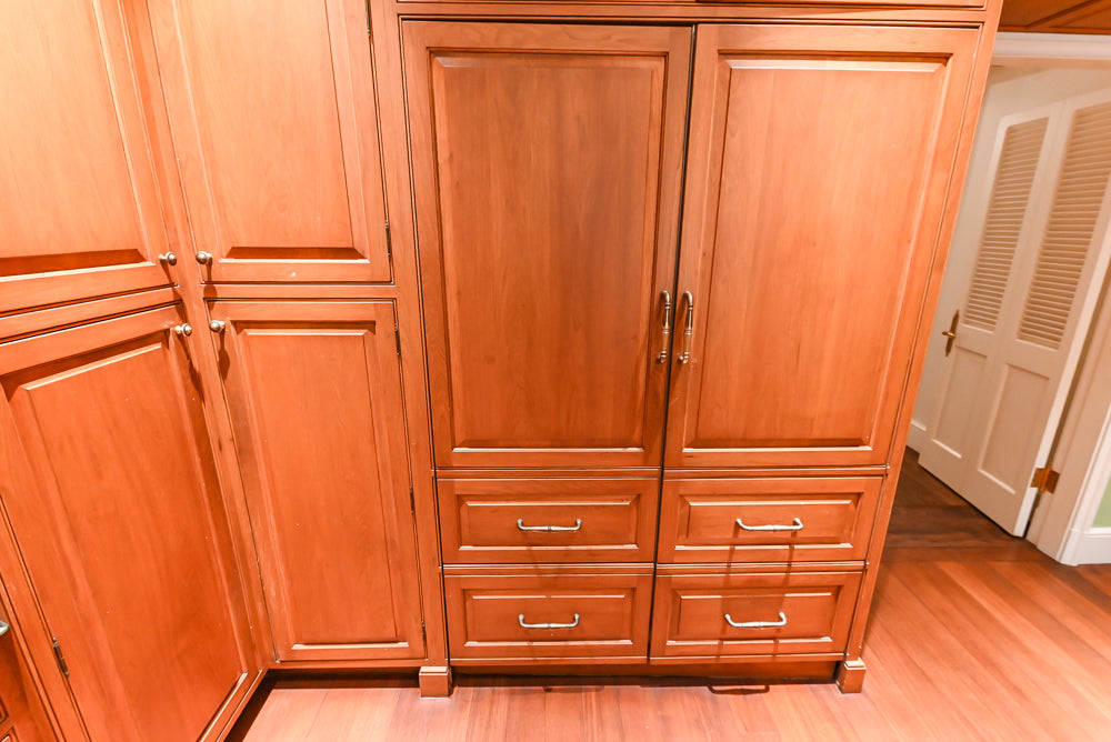 Premier Traditional Classic Wood Kitchen with Island & 60" Wolf Range