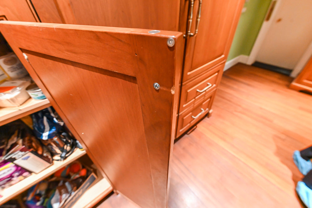 Premier Traditional Classic Wood Kitchen with Island & 60" Wolf Range