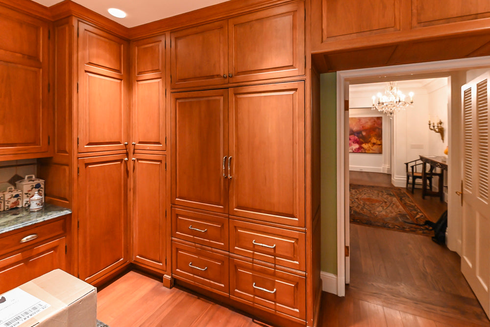 Premier Traditional Classic Wood Kitchen with Island & 60" Wolf Range