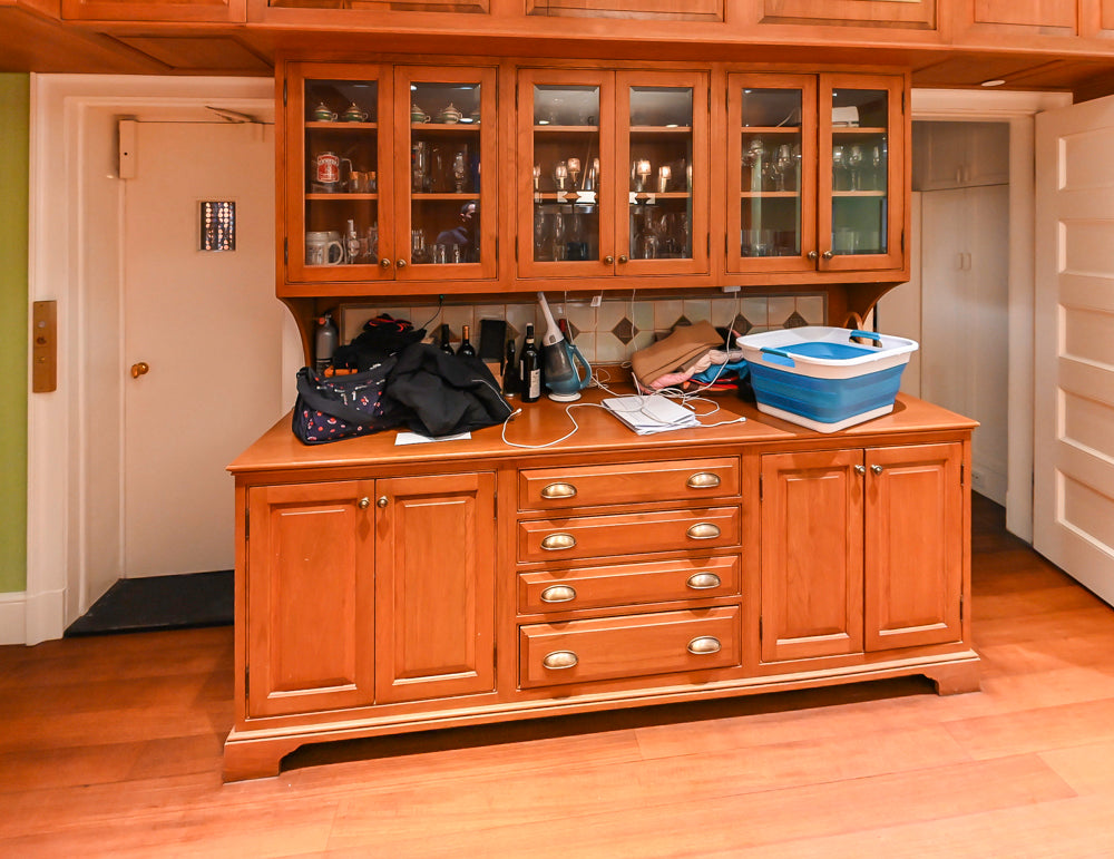 Premier Traditional Classic Wood Kitchen with Island & 60" Wolf Range