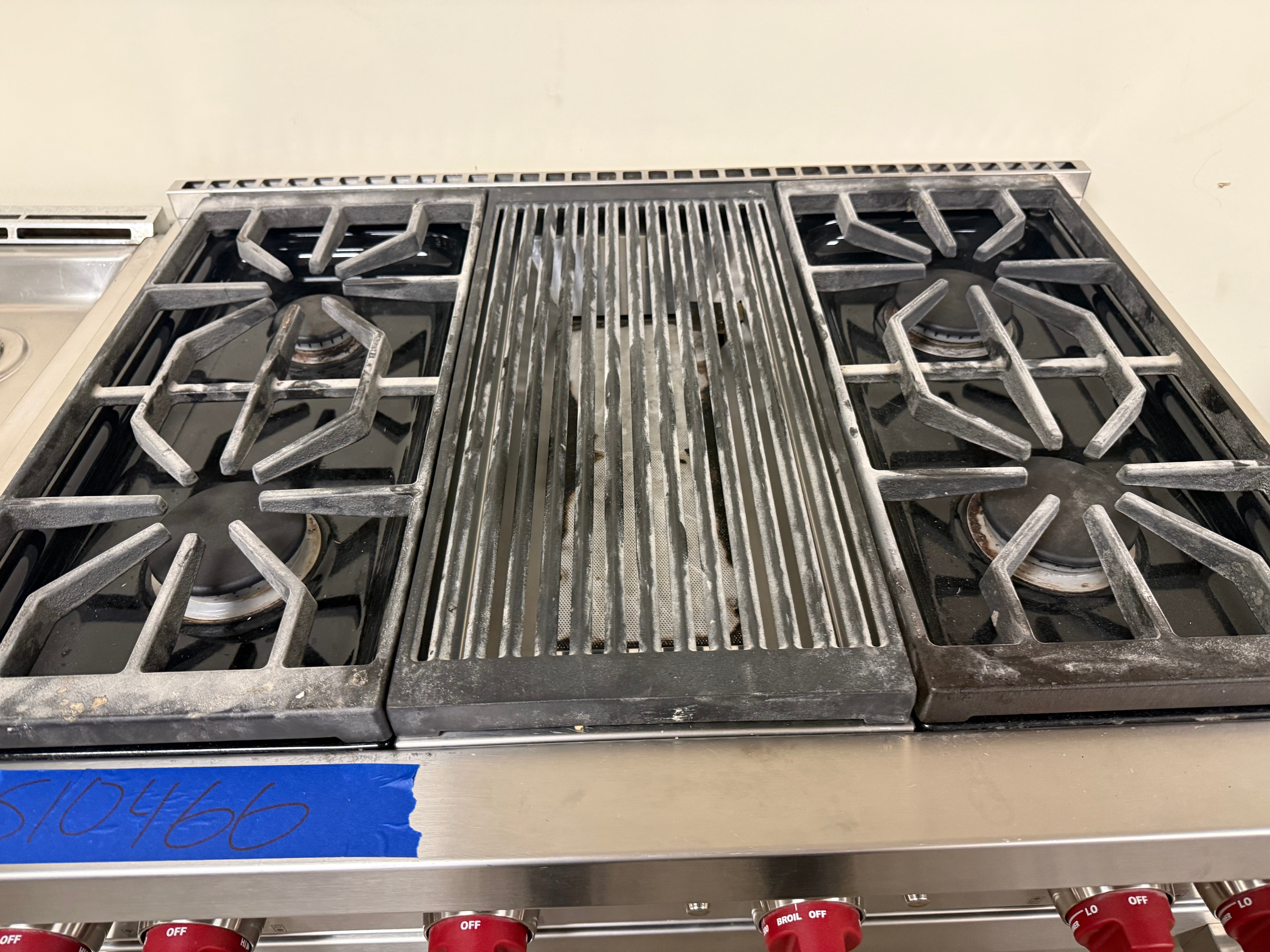 Wolf GR364C 36" Stainless Steel Pro-Style Gas Range