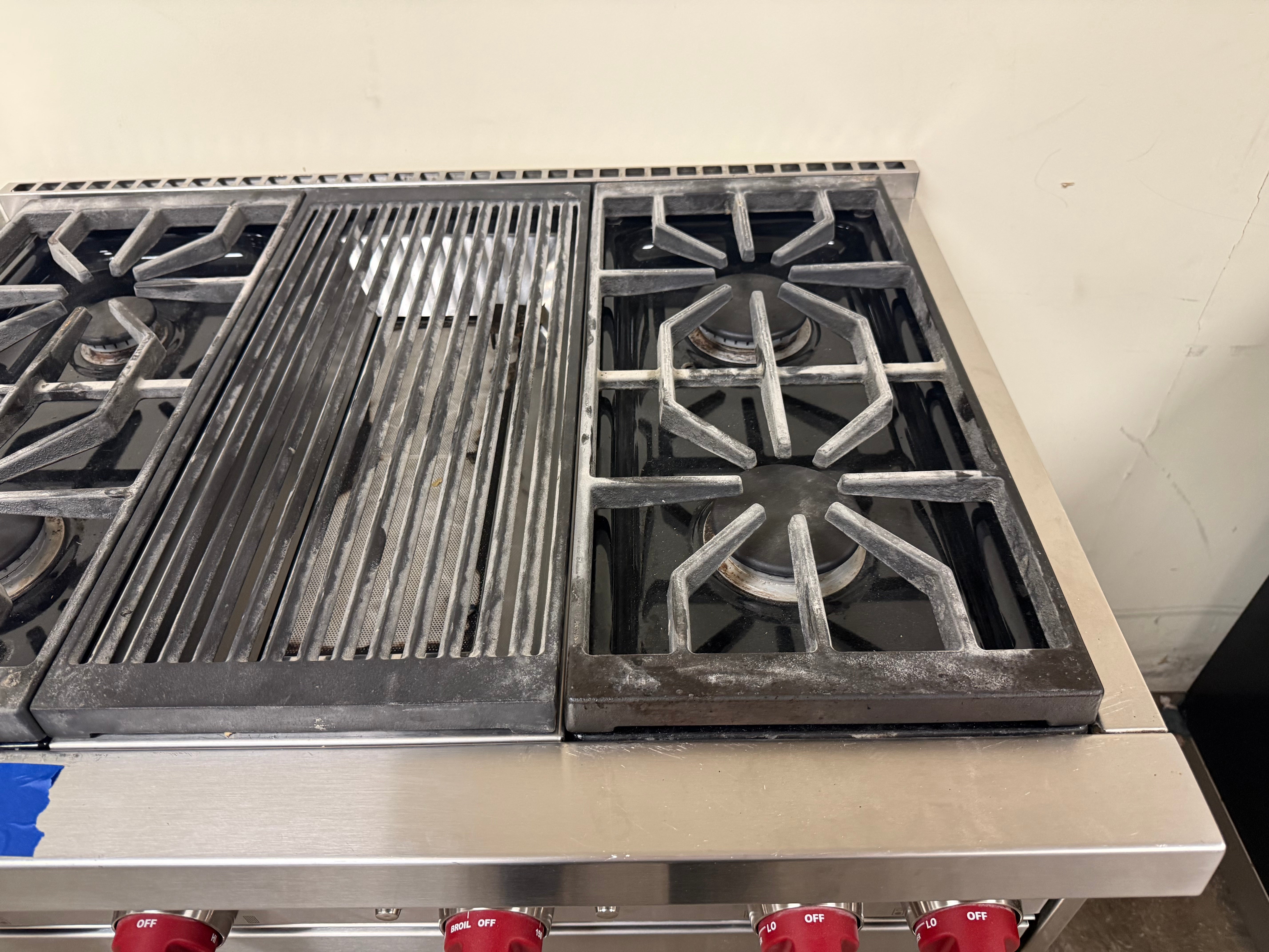 Wolf GR364C 36" Stainless Steel Pro-Style Gas Range