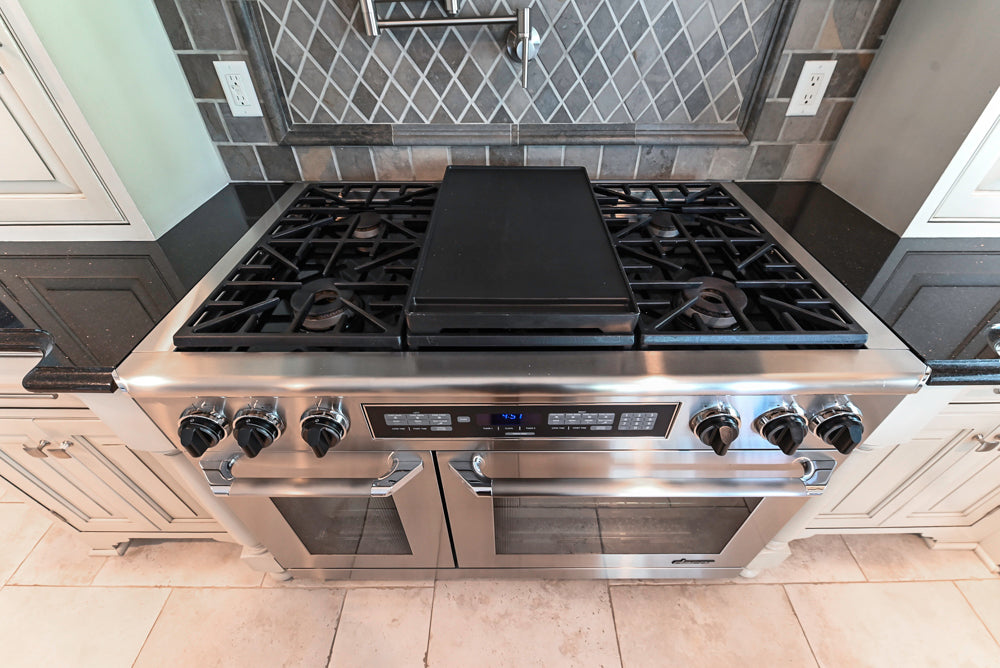“The Abernathy” Grand Off White Kitchen with Island and Appliances