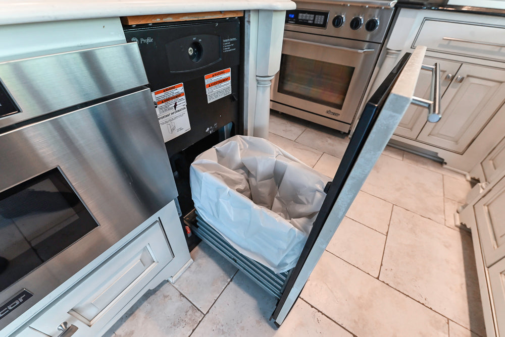 “The Abernathy” Grand Off White Kitchen with Island and Appliances