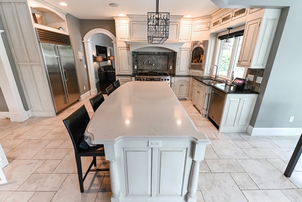 “The Abernathy” Grand Off White Kitchen with Island and Appliances