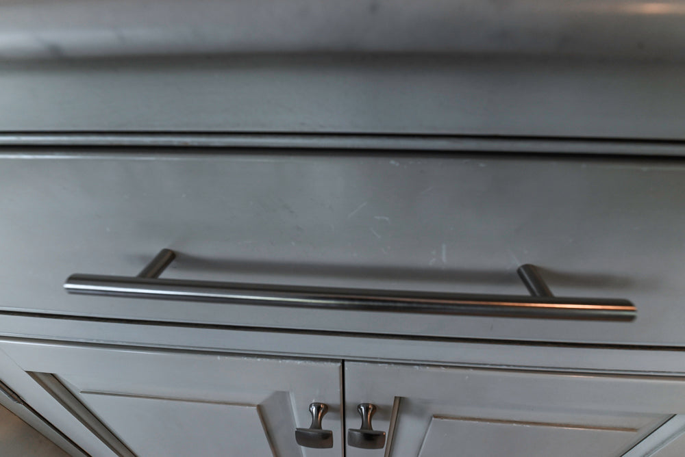 “The Abernathy” Grand Off White Kitchen with Island and Appliances