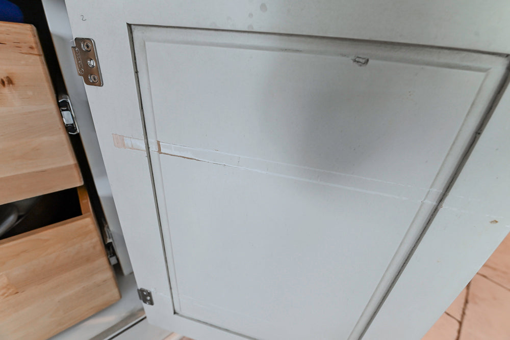 “The Abernathy” Grand Off White Kitchen with Island and Appliances