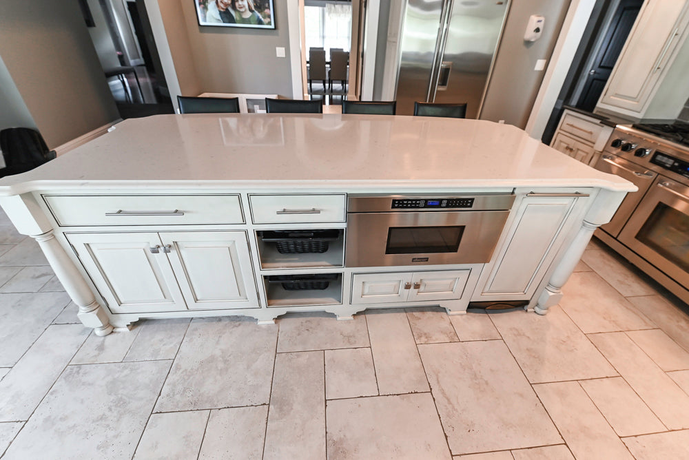 “The Abernathy” Grand Off White Kitchen with Island and Appliances