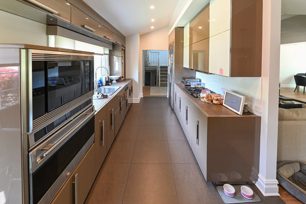 Rossana Modern Glossy Mexican Sand Kitchen with Island and Appliances