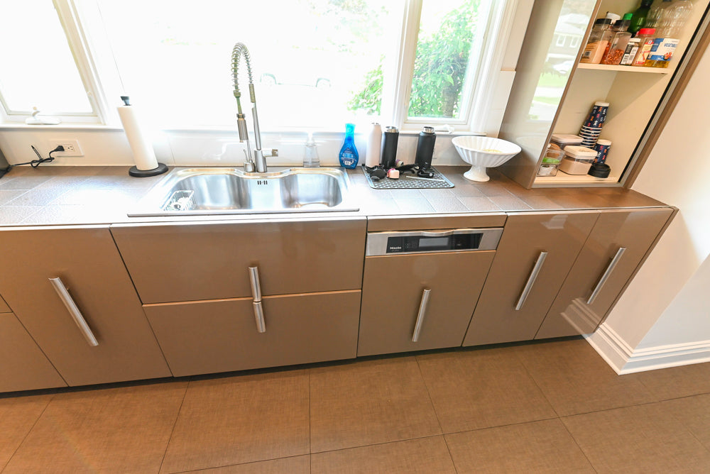 Rossana Modern Glossy Mexican Sand Kitchen with Island & Appliances