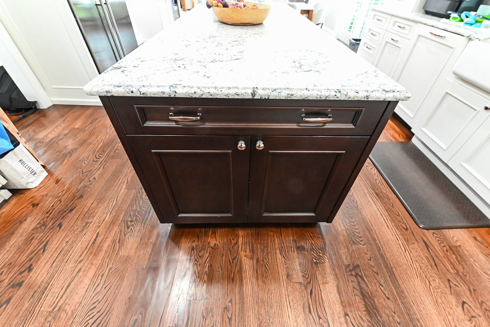 St. Martin Traditional Off-White Kitchen with Island & JennAir Appliances