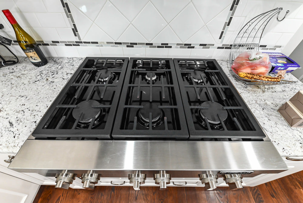 St. Martin Traditional Off-White Kitchen with Island & JennAir Appliances