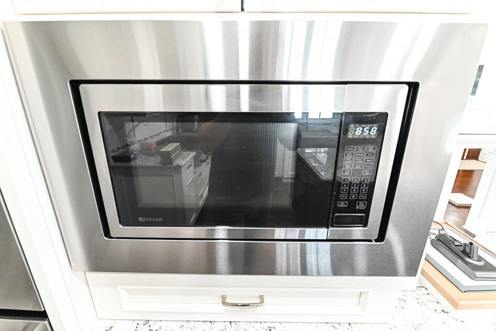 St. Martin Traditional Off-White Kitchen with Island & JennAir Appliances