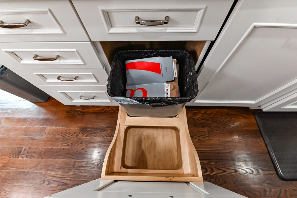St. Martin Traditional Off-White Kitchen with Island & JennAir Appliances