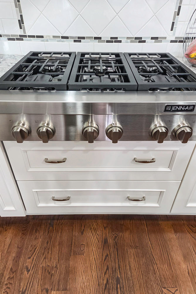 St. Martin Traditional Off-White Kitchen with Island & JennAir Appliances