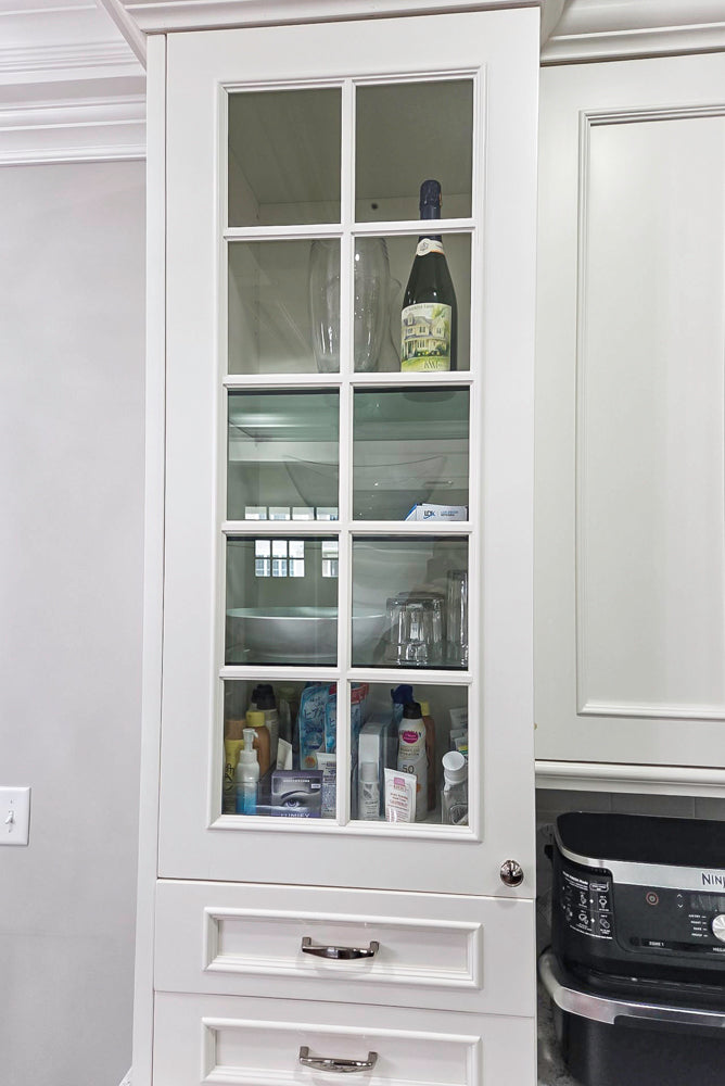 St. Martin Traditional Off-White Kitchen with Island & JennAir Appliances