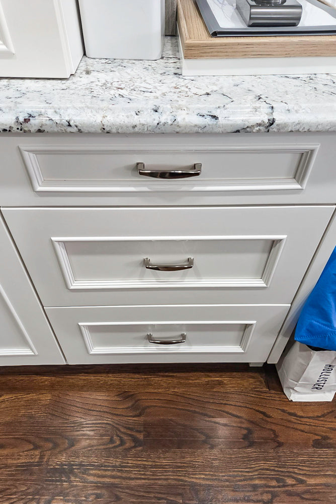 St. Martin Traditional Off-White Kitchen with Island & JennAir Appliances