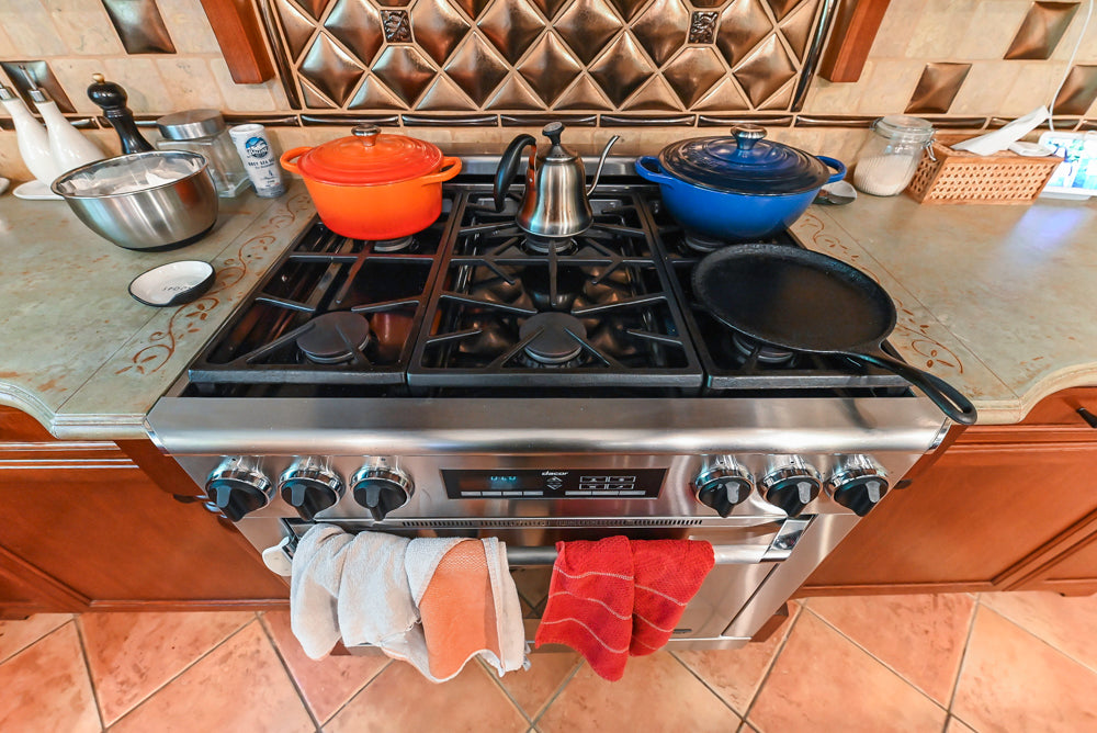 “The Henderson” Traditional Two-Tone Wooden Kitchen with Island & Appliances