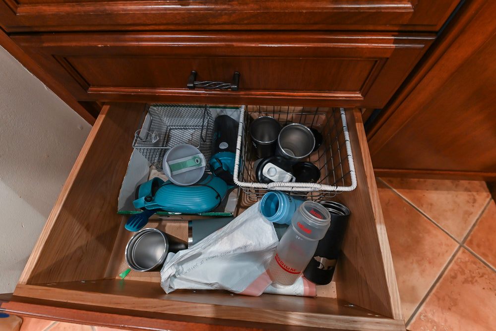 “The Henderson” Traditional Two-Tone Wooden Kitchen with Island & Appliances
