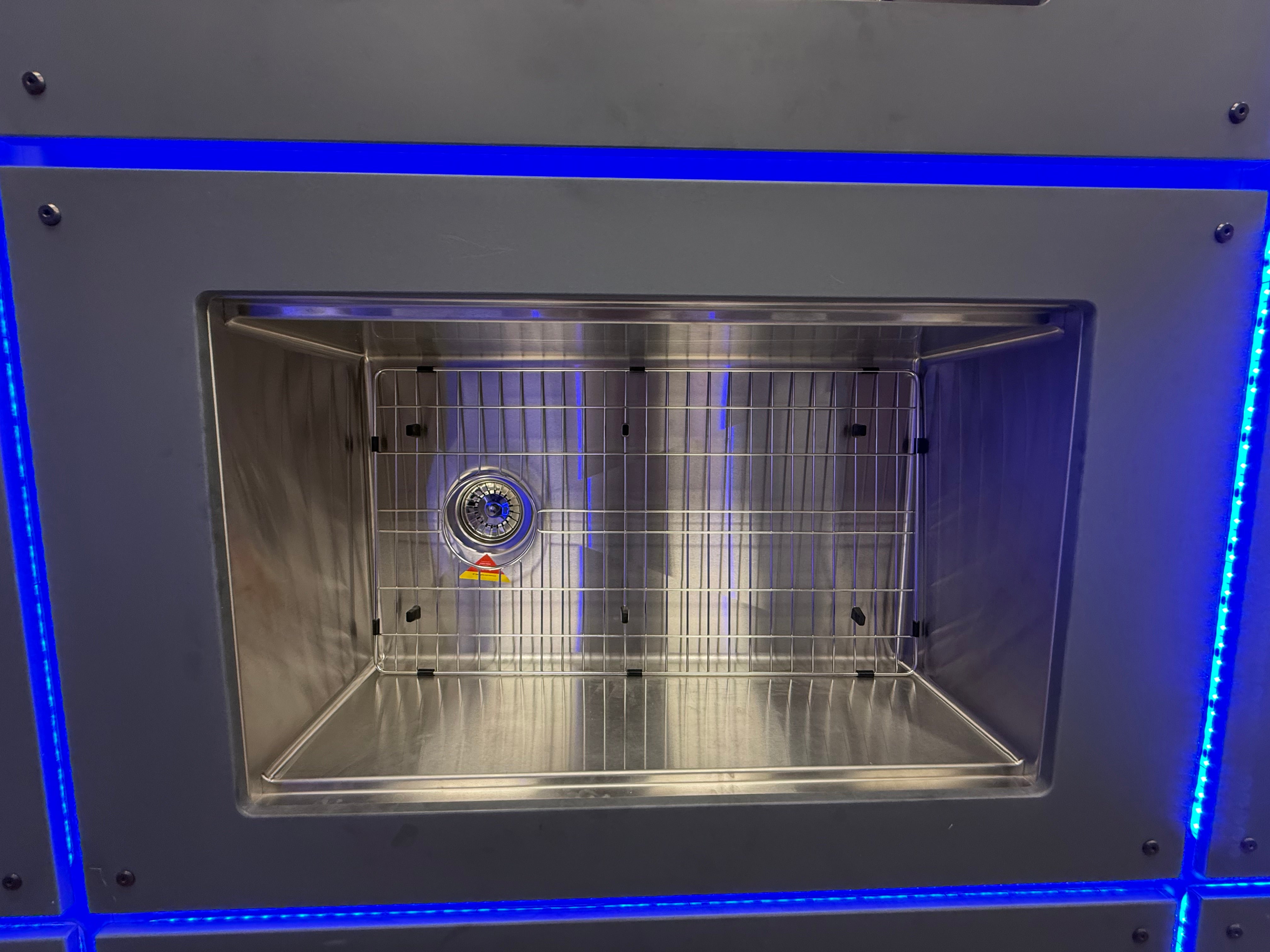 Stainless Steel 30" Undermount Single Bowl Kitchen Sink