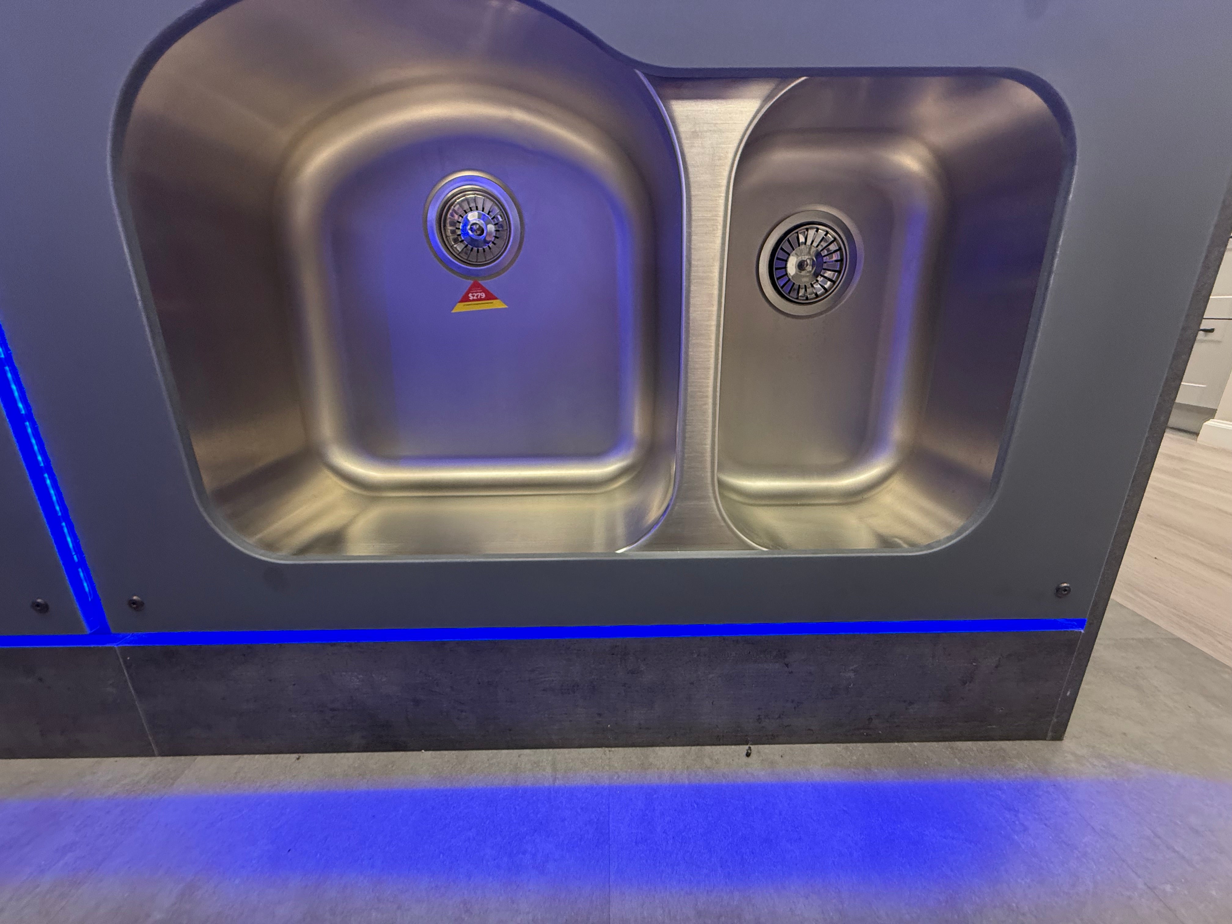 Stainless Steel 31" Undermount Double Bowl Kitchen Sink