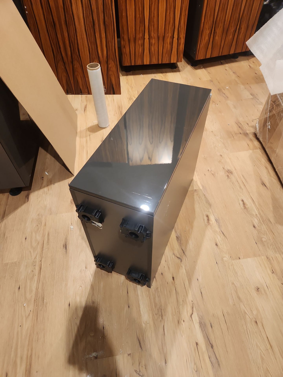 Hans Krug Modern Grey Gloss & Exotic Veneer Kitchen with Island