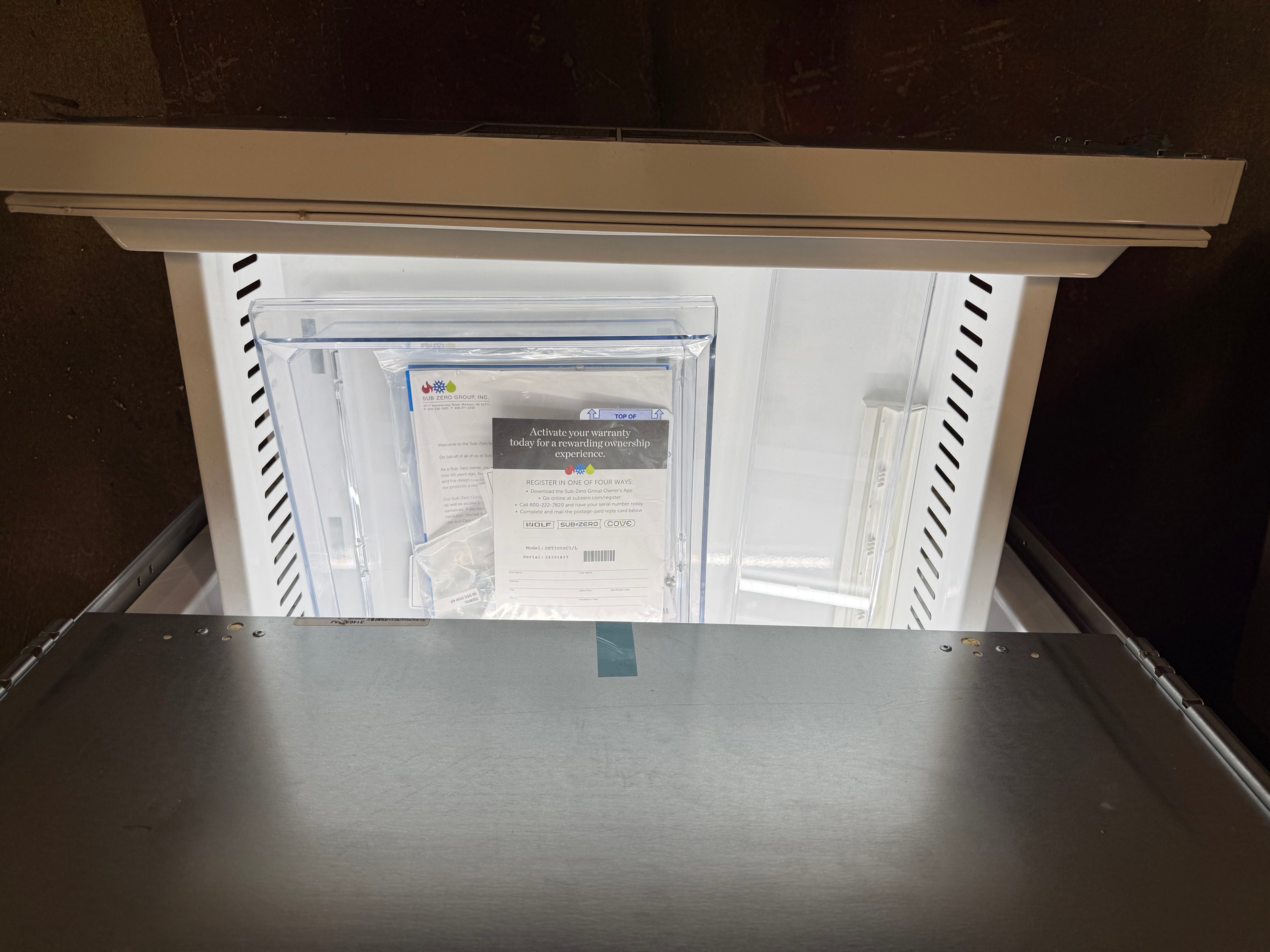 Sub-Zero DET3050CI/L 30" Panel Ready Bottom Freezer Refrigerator