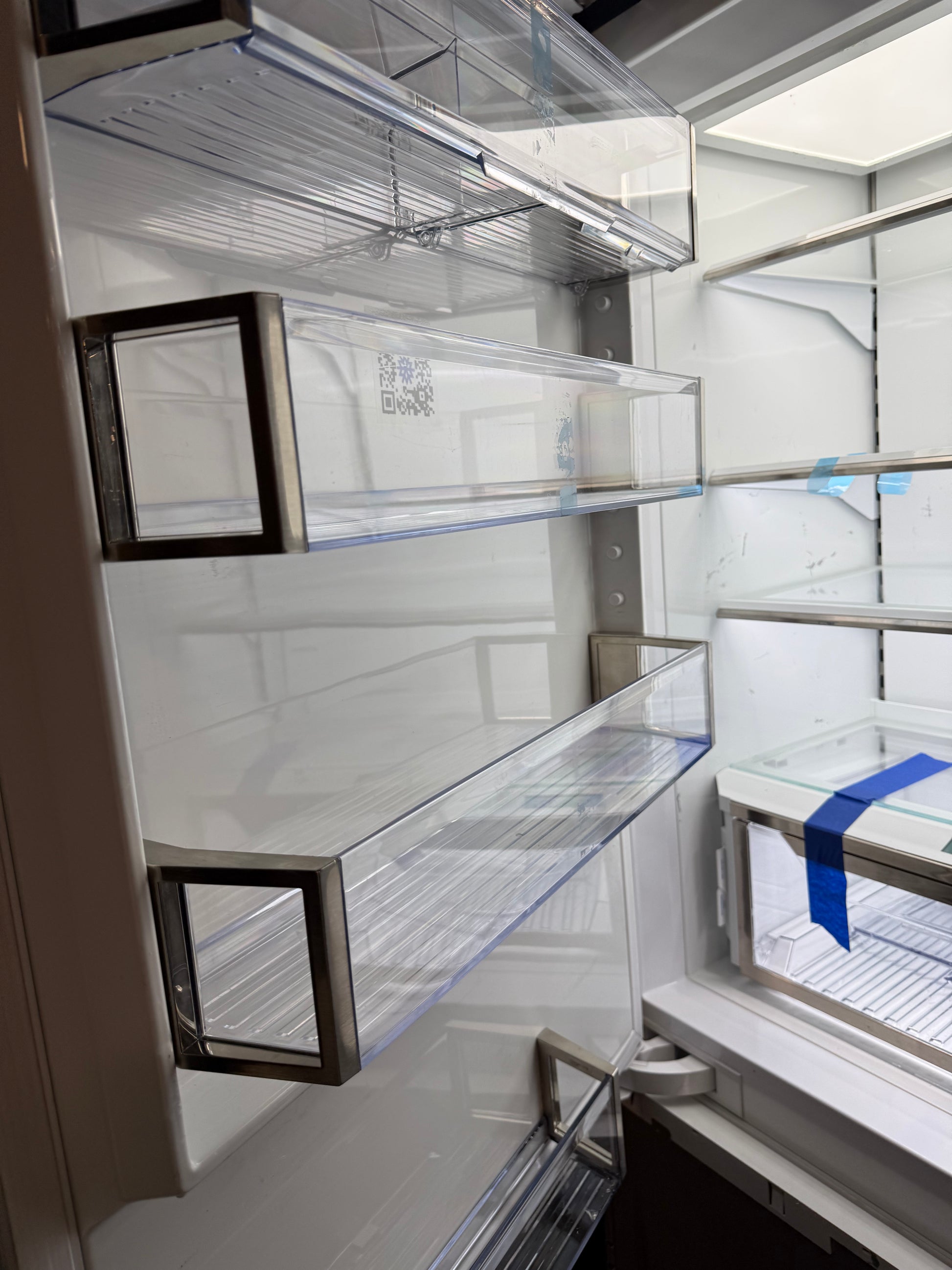 Sub-Zero DET3050CI/L 30" Panel Ready Bottom Freezer Refrigerator