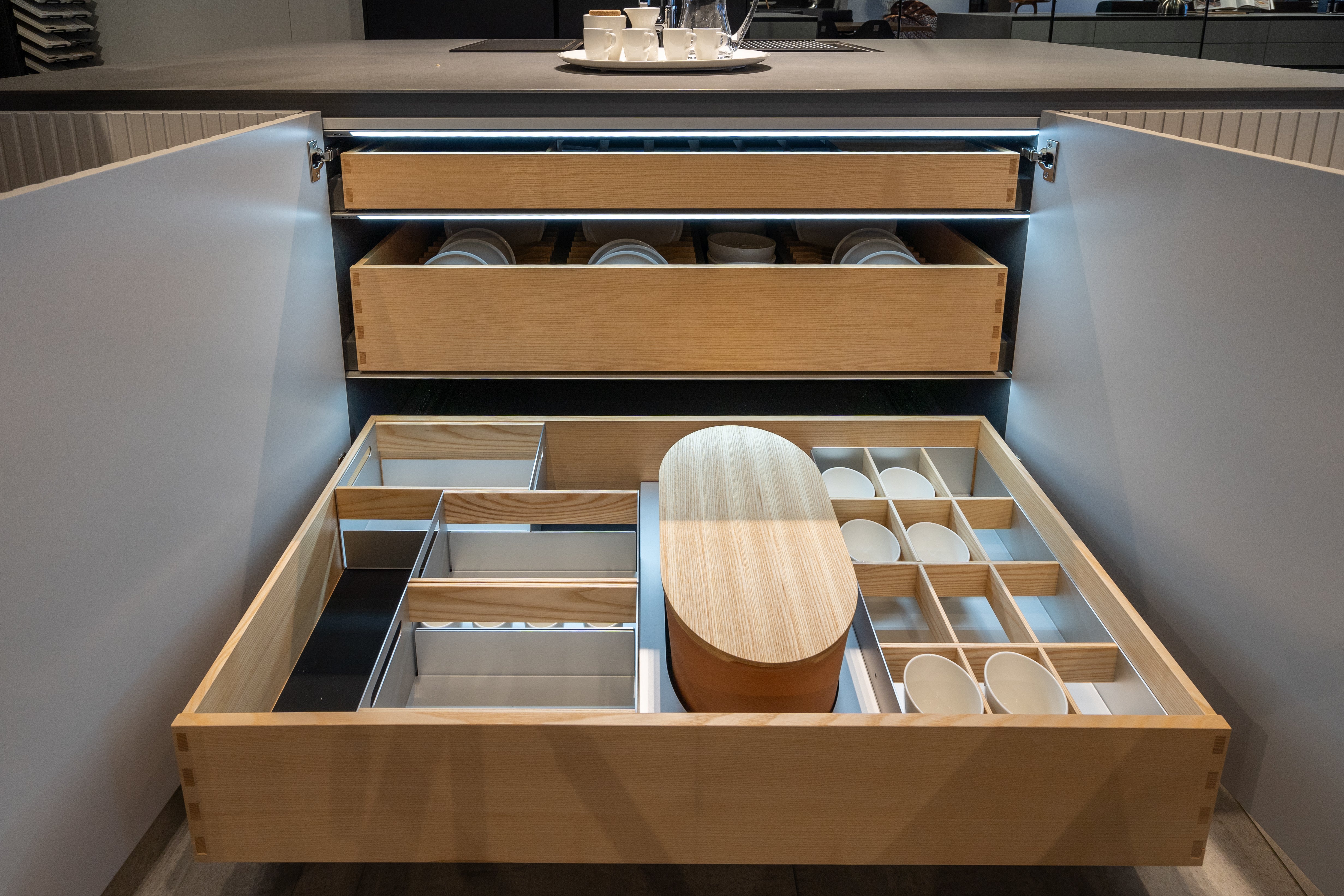eggersmann USA Black & Grey Work's Glass Modern Kitchen with Sub-Zero & Wolf Appliances