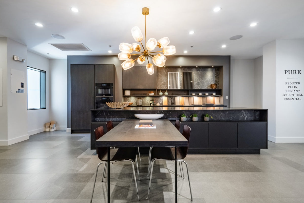 SieMatic Modern Black Kitchen with Island & Miele Appliances | photo 3