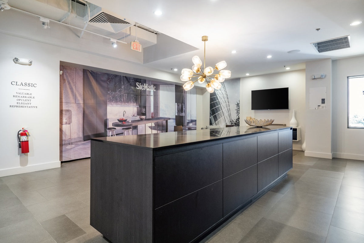SieMatic Modern Black Kitchen with Island & Miele Appliances | photo 7