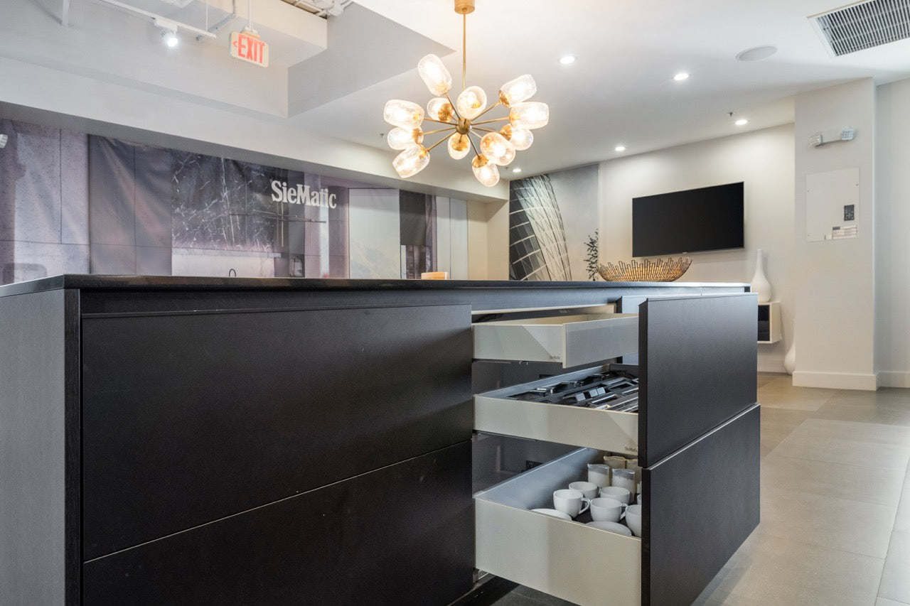SieMatic Modern Black Kitchen with Island & Miele Appliances