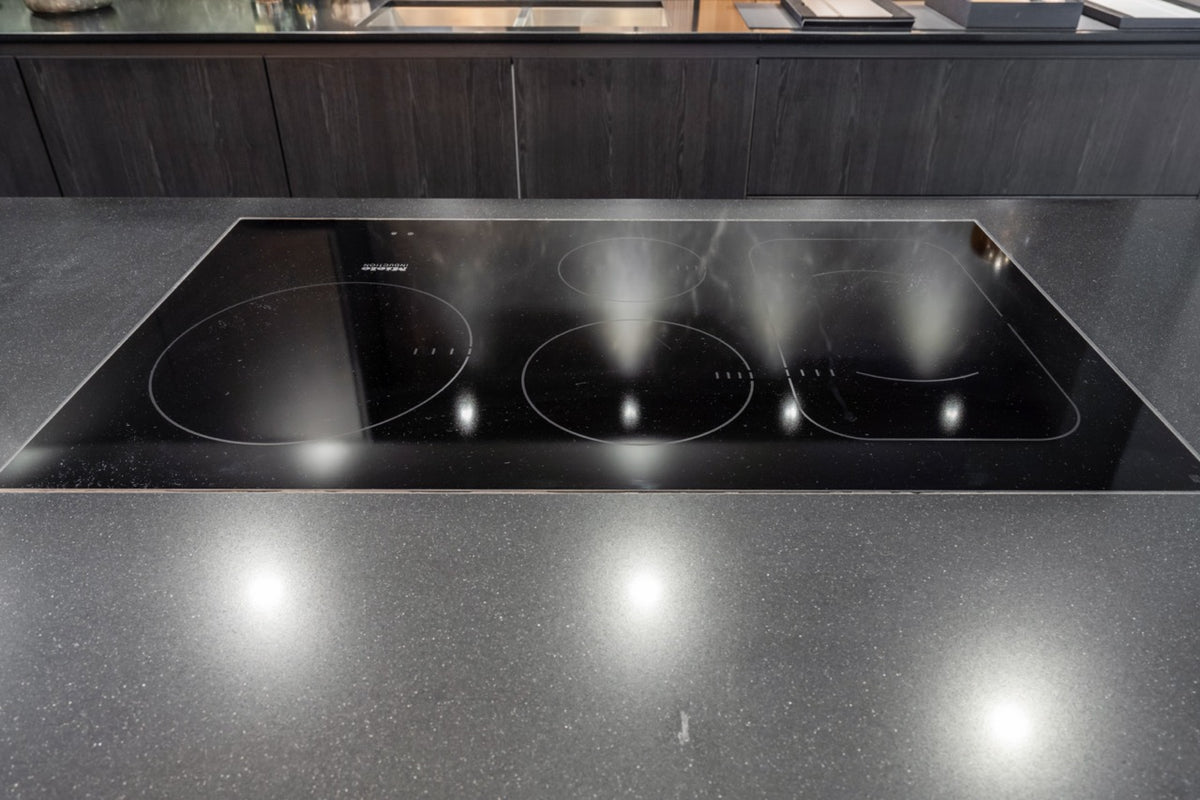 SieMatic Modern Black Kitchen with Island & Miele Appliances | photo 33