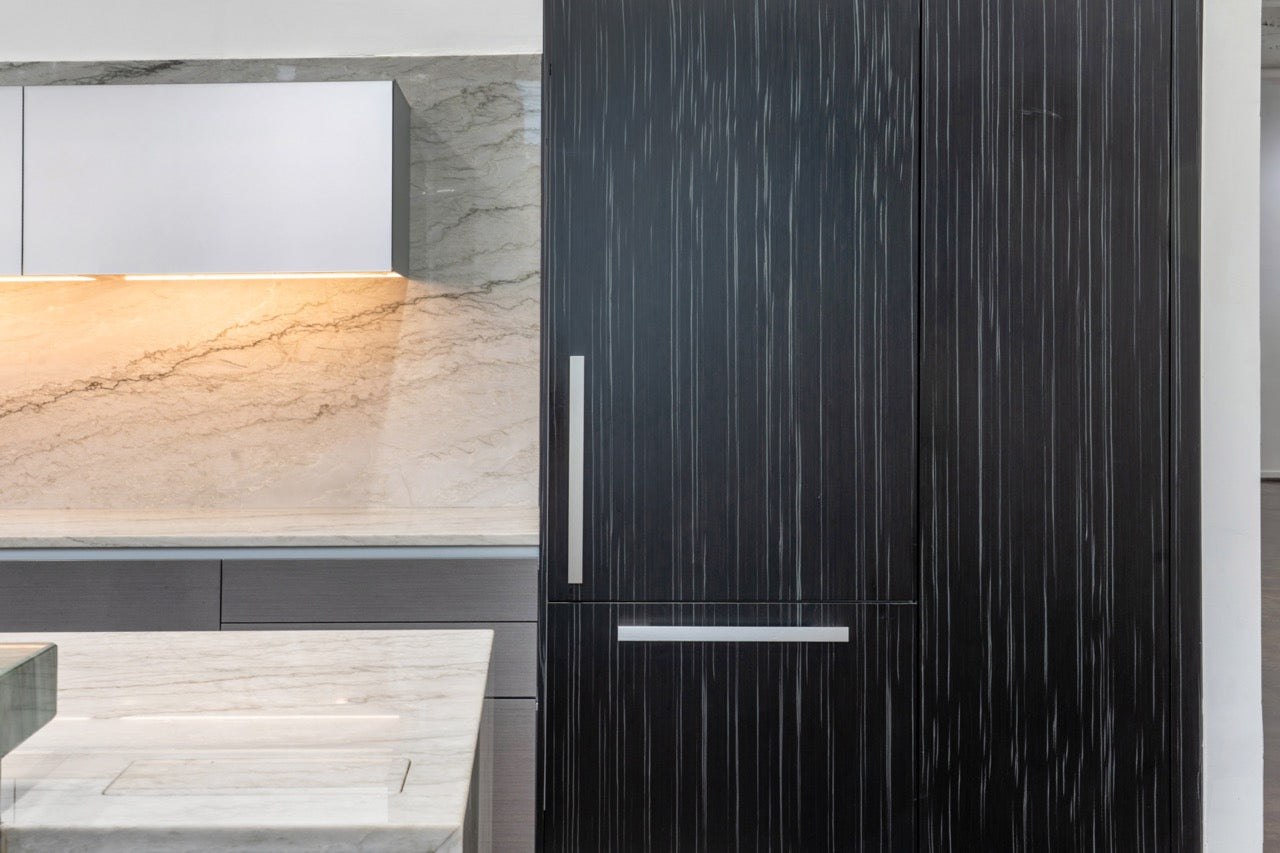 eggersmann Vancouver Wood Veneer Modern Kitchen with Waterfall Island & Miele Appliances