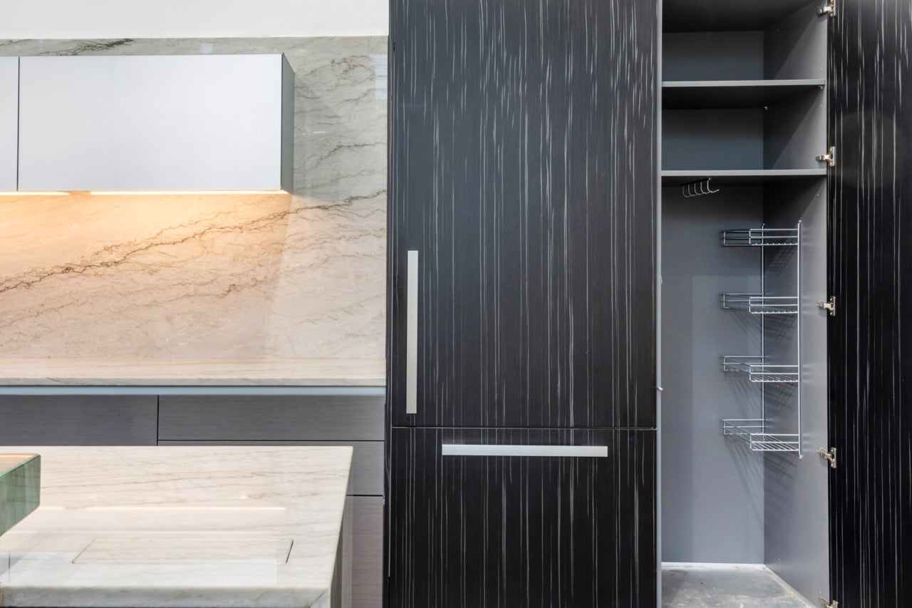 eggersmann Vancouver Wood Veneer Modern Kitchen with Waterfall Island & Miele Appliances